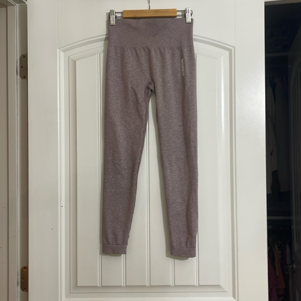 Gym, shark leggings new without tag size small but Ron’s like an extra small